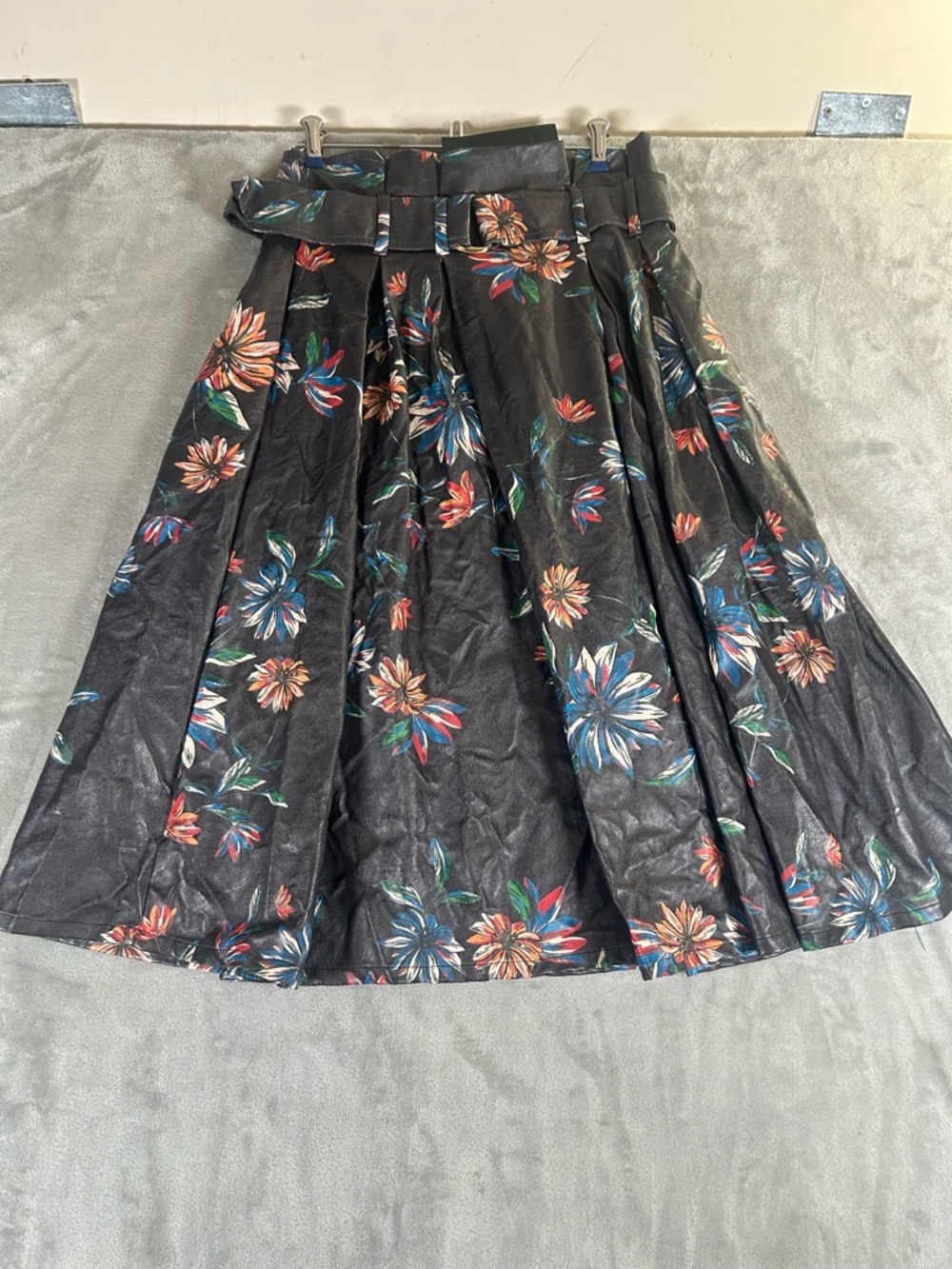 Kosmios Floral Pleated  faux leather A-Line Skirt in Black